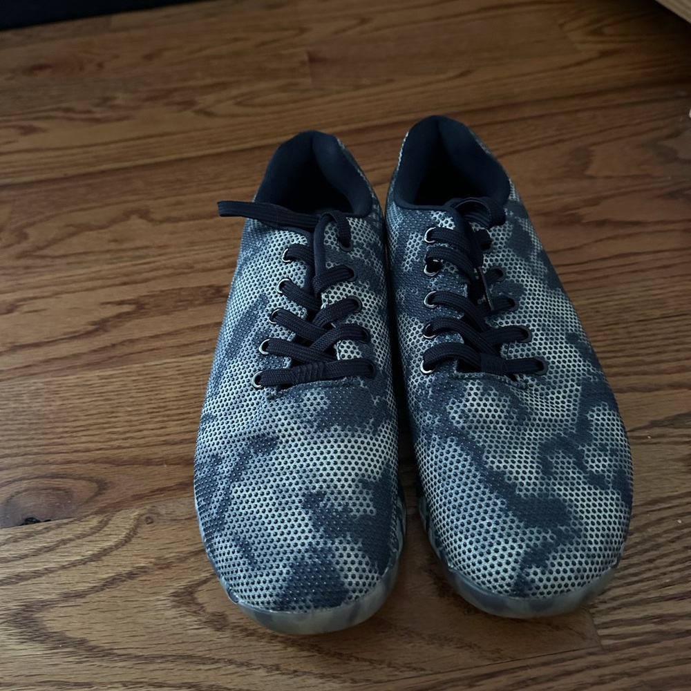 Women NoBull size 11 shoes